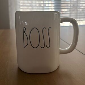Rae Dunn “BOSS” Ceramic Mug. Excellent Condition. Fast Shipping